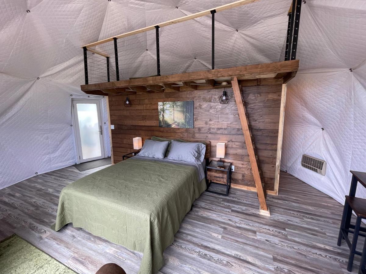 Canyon Rim Domes - A Luxury Glamping Experience!! Monticello Zewnętrze zdjęcie