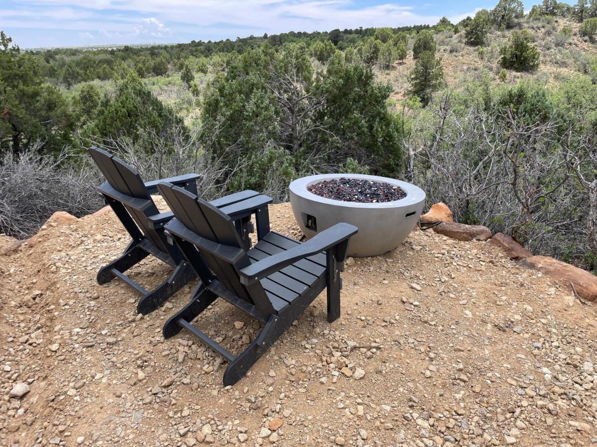 Canyon Rim Domes - A Luxury Glamping Experience!! Monticello Zewnętrze zdjęcie